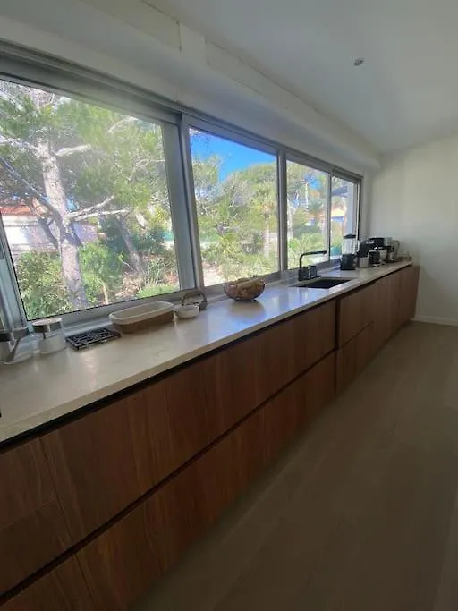 Cap D Antibes Villa Contemporaine Pied Dans L Eau 0*,  France