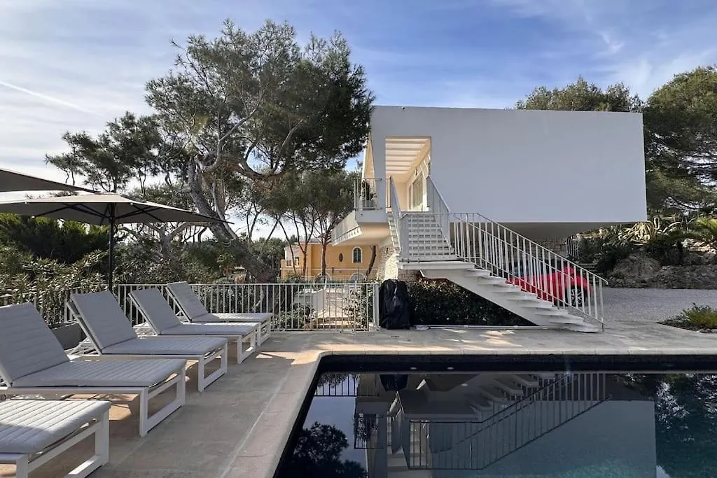 Cap D Antibes Villa Contemporaine Pied Dans L Eau