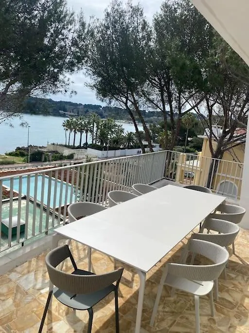 Cap D Antibes Villa Contemporaine Pied Dans L Eau