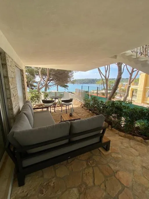 Cap D Antibes Villa Contemporaine Pied Dans L Eau